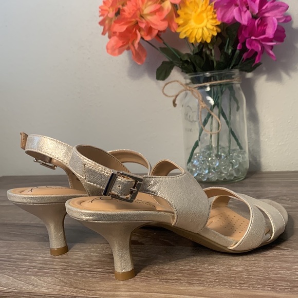 Abella | Shoes | Abella True Comfort Francine Gold Champagne Sandals Size 7m | Poshmark